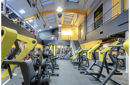 В Москве открылся новый ультрасовременный фитнес-клуб «JUST GYM»!