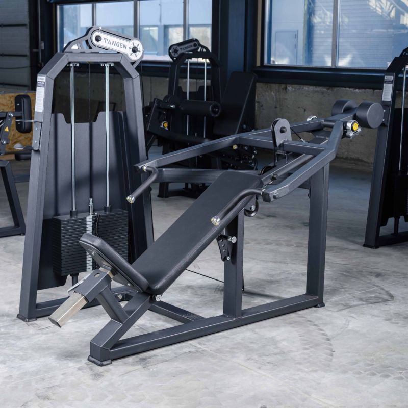 A2013 Наклонный грудной жим. Стек 100 кг