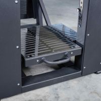 A2011 Отведение – Приведение ног стоя. Махи ногами. Стек 100 кг