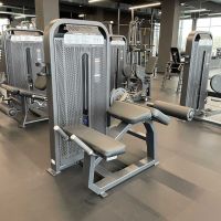 E7001 Сгибание ног лежа. Стек 110 кг