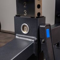 U3026C (E3026) Трицепс-машина. Имитация отжиманий. Стек 109 кг