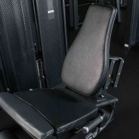 E7002 Разгибание ног сидя. Стек 135 кг