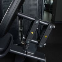 E7002 Разгибание ног сидя. Стек 135 кг