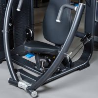 E7008 Жим от груди вертикальный. Стек 135 кг